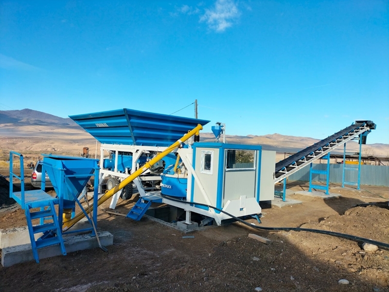 35m³/h Mobile Concrete Batching Plant